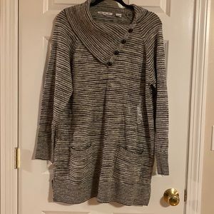 Tunic Sweater. New W/O Tags. XL